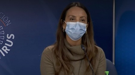 Ministra Pérez: "Futbolistas y deportistas profesionales podrán volver a entrenar"