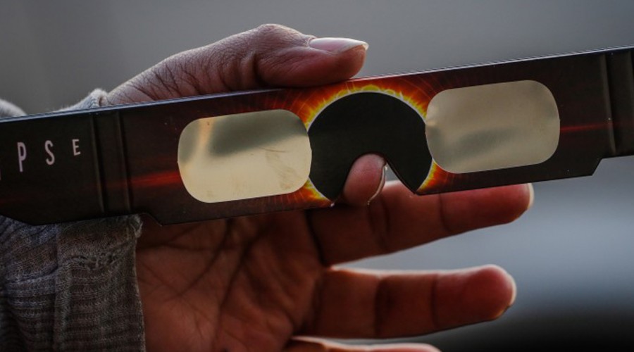 No uses de nuevo los lentes del año pasado para ver el eclipse 2020
