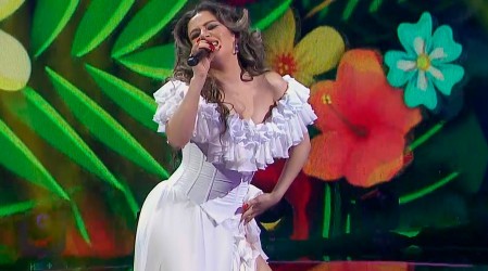 Karla Melo transmitió sabor y energía en su segundo tributo a Thalía