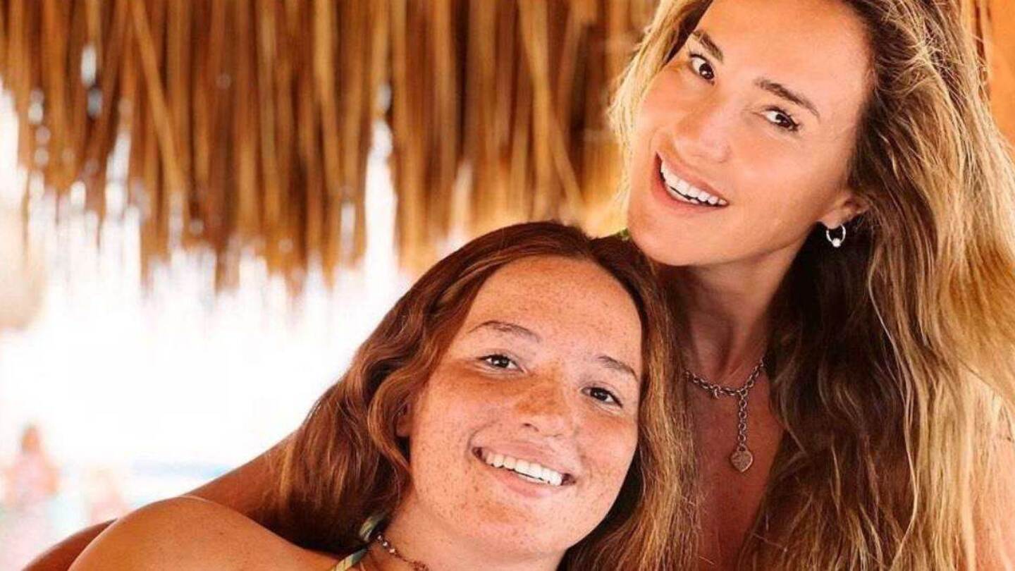 Angélica Castro y Laura de la Fuente