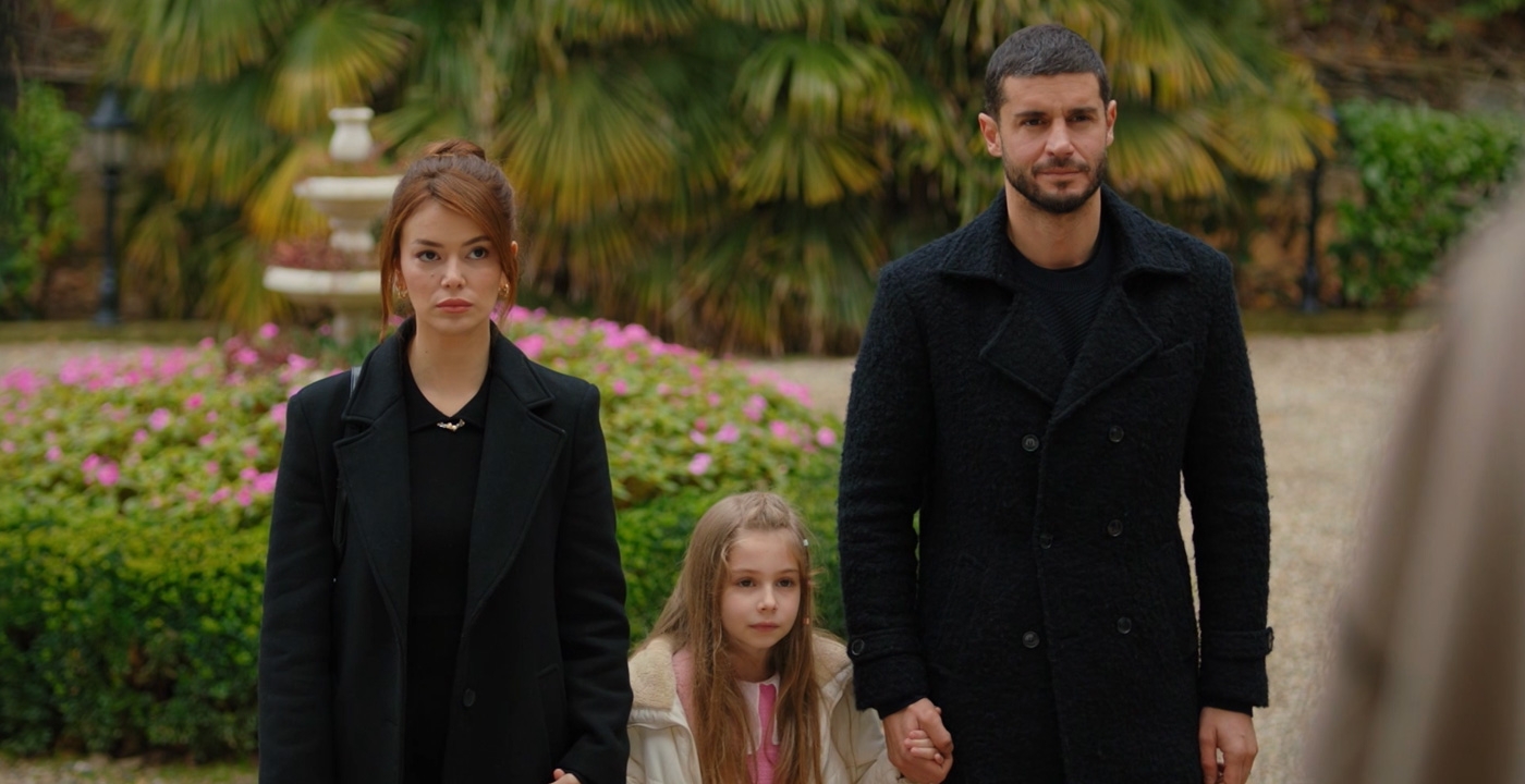 Elif, Gunes y Firat