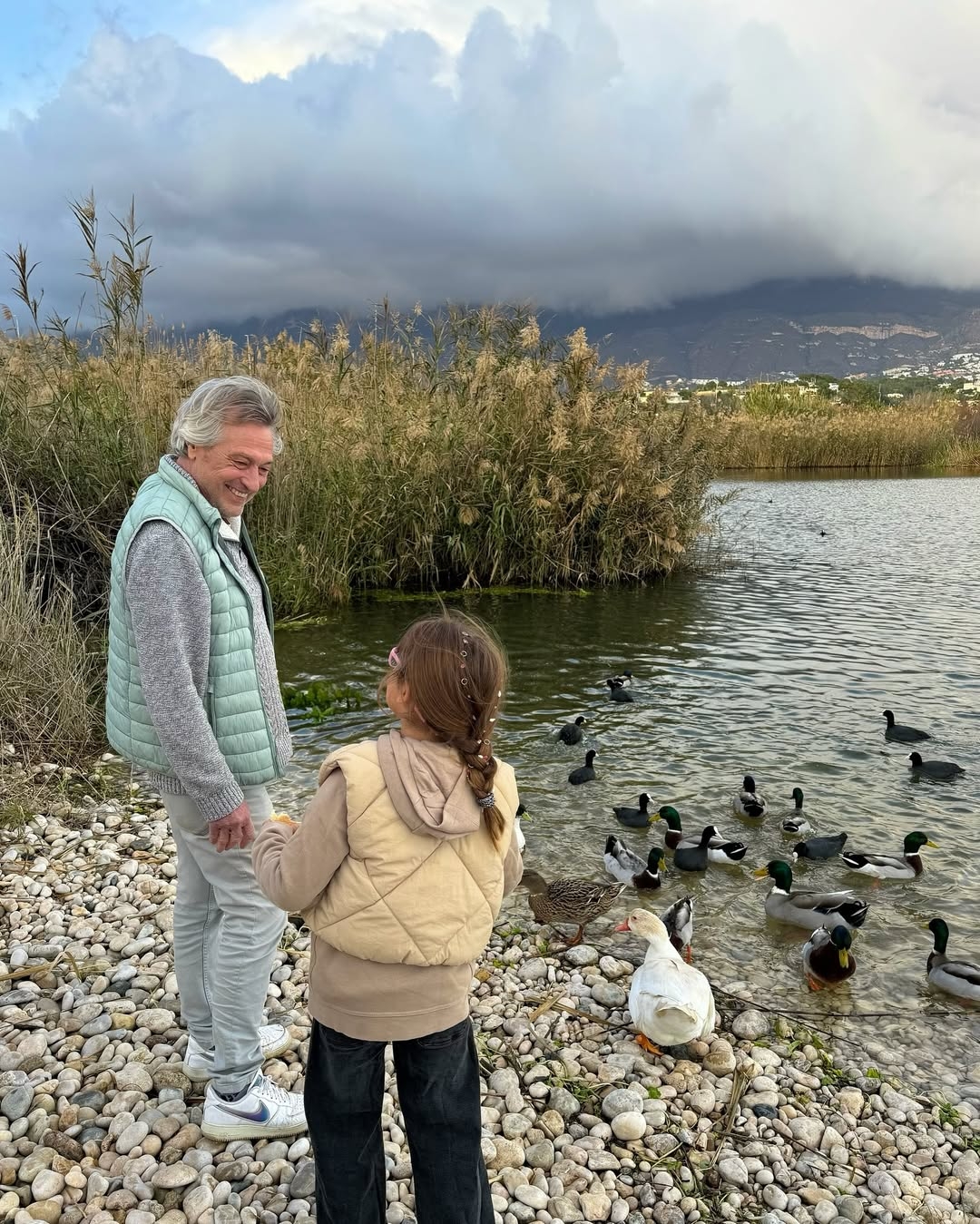 Padre de Gala Caldirola y su hija