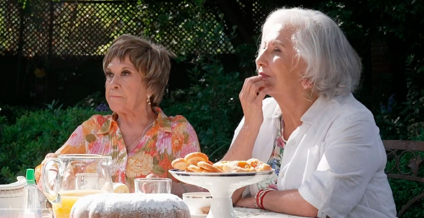 Paty Cofré y Teresita Reyes