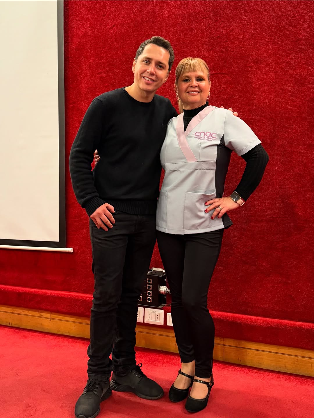 Karol Lucero y su madre