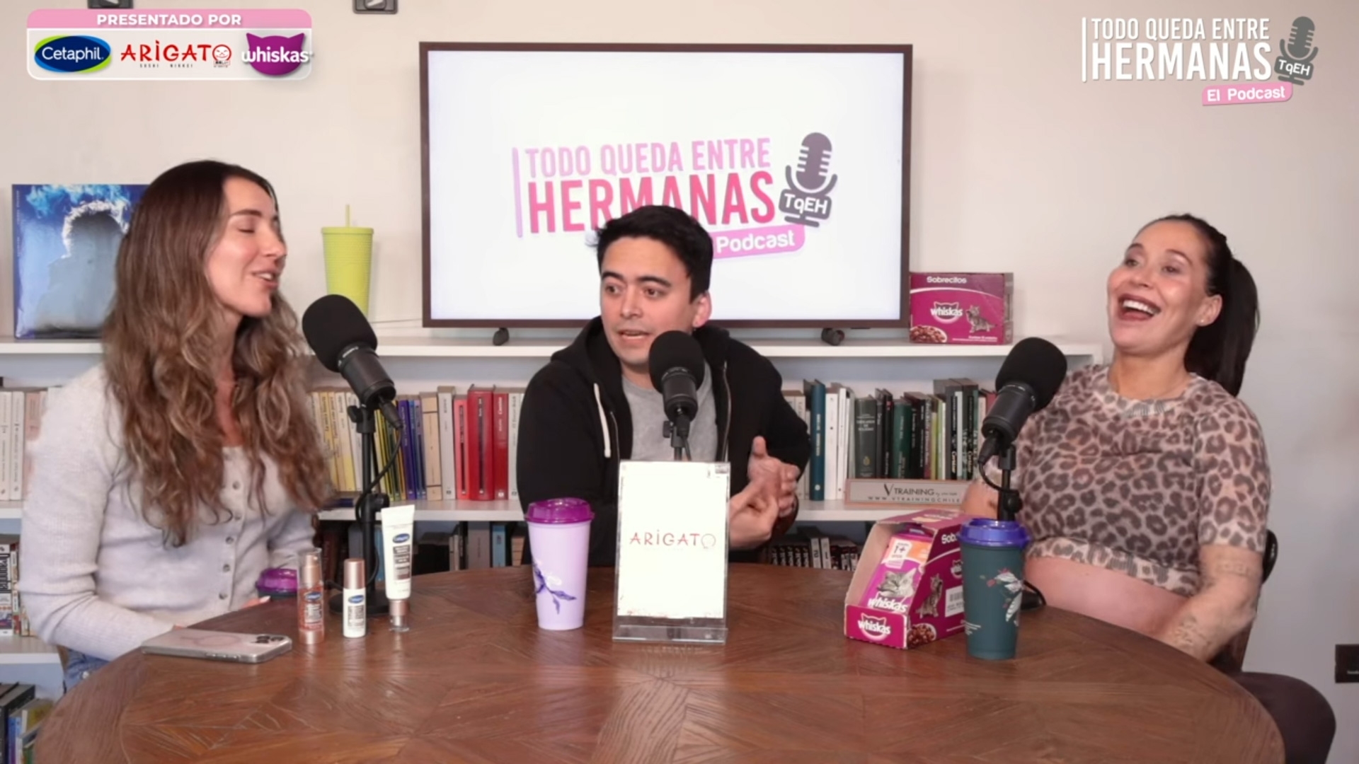 Camila Roth, Miguel de la Fuente y Valentina Roth