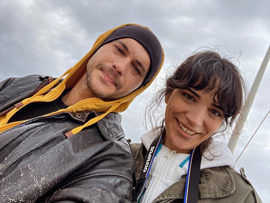 Alperen Duymaz y su esposa