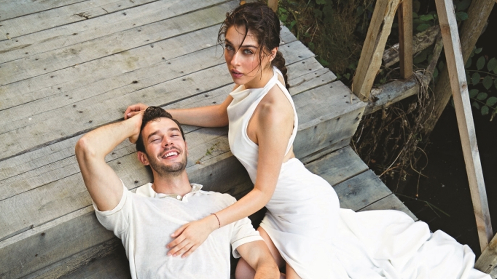 Aytac Sasmaz y Cemre Baysel