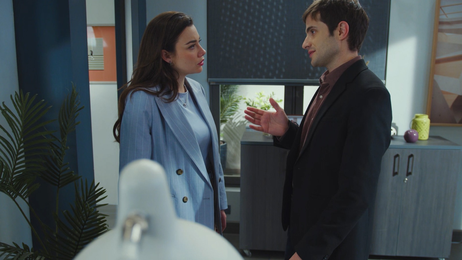 Joaquín (Francisco Dañobeitía) e Ignacia (Cota Castelblanco)