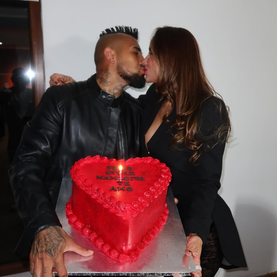 Sonia Isaza y Arturo Vidal