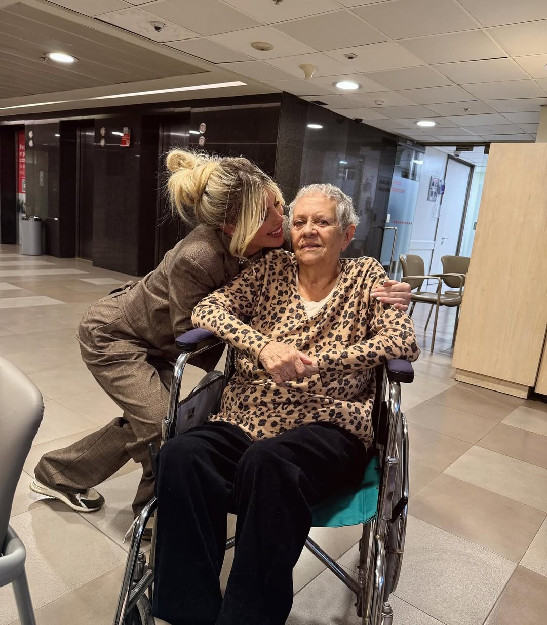 Cote López y su abuela