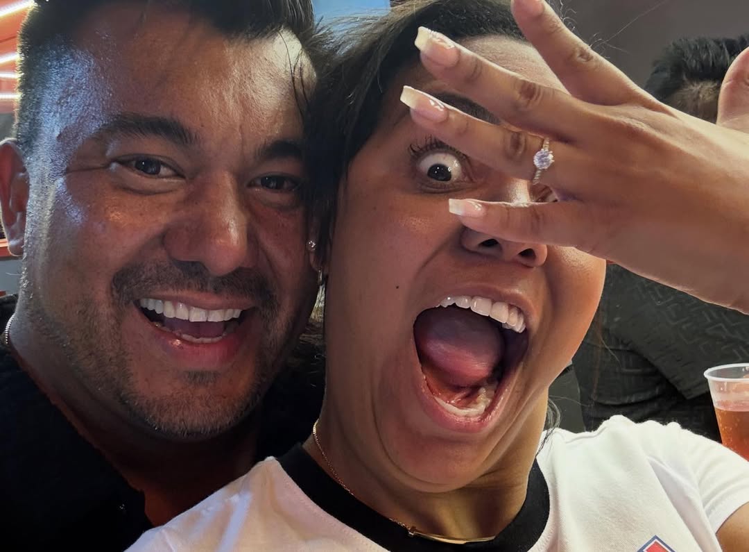 Betsy Camino y su pareja