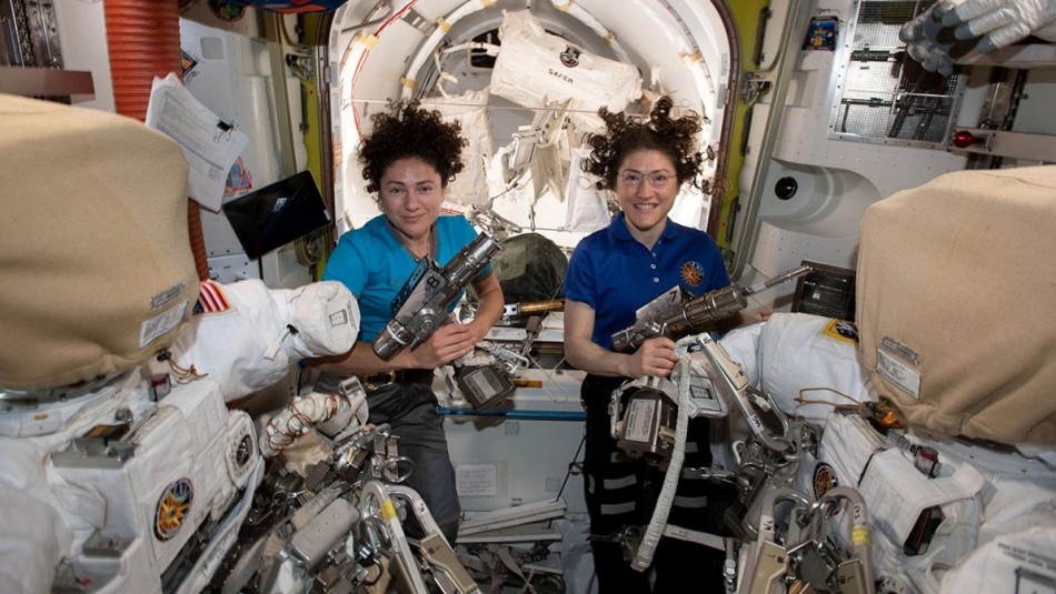 Mujeres que rompieron récord en el espacio: Así ha sido la travesía de Jessica Meir y Christina Koch Mujeres que rompieron récord en el espacio: Así ha sido la travesía de Jessica Meir y Christina Koch