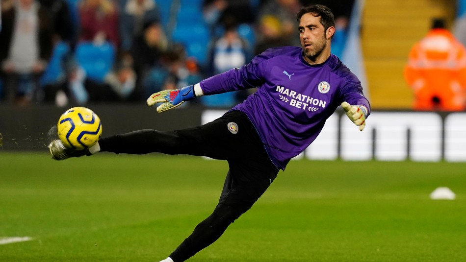 Claudio Bravo Claudio Bravo busca triunfo con el City.