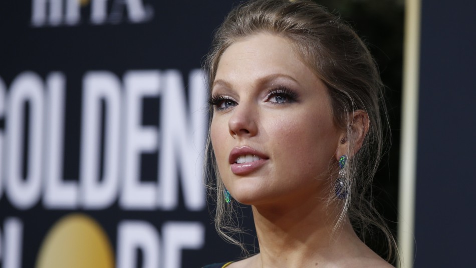 Taylor Swift recibe triste noticia en medio de la quimioterapia de su madre