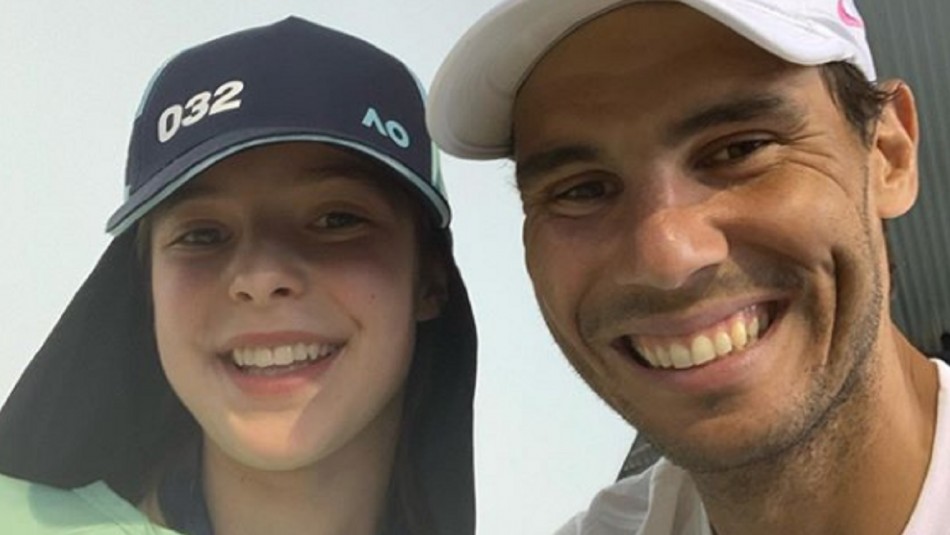 Rafael Nadal y Anita Rafael Nadal se reunió con familia de recogepelotas que