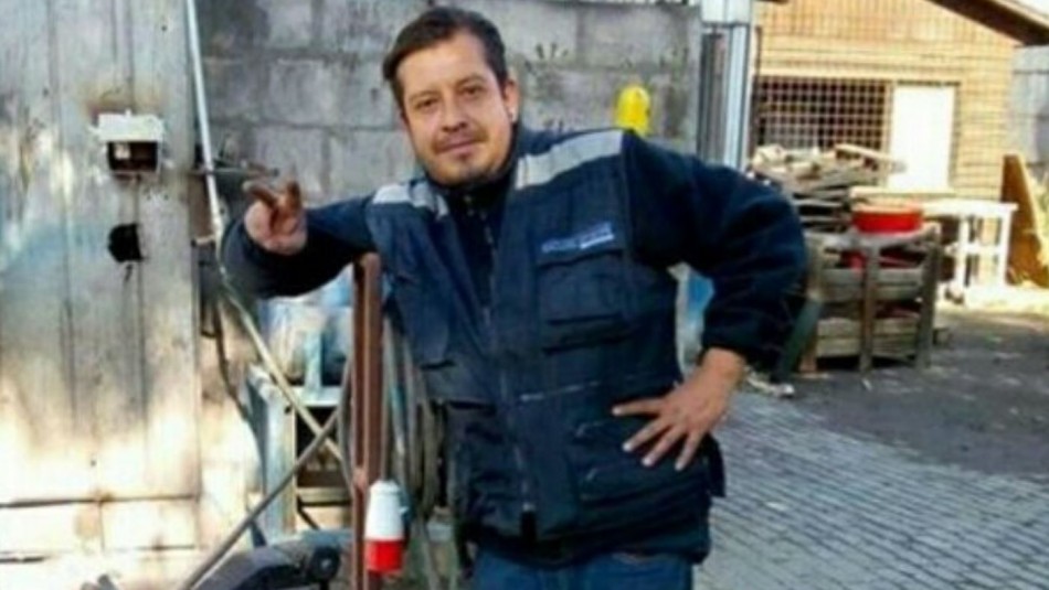 CDE presenta querella contra carabineros por muerte de Álex Núñez durante toque de queda CDE presenta querella contra carabineros por muerte de Álex Núñez durante toque de queda