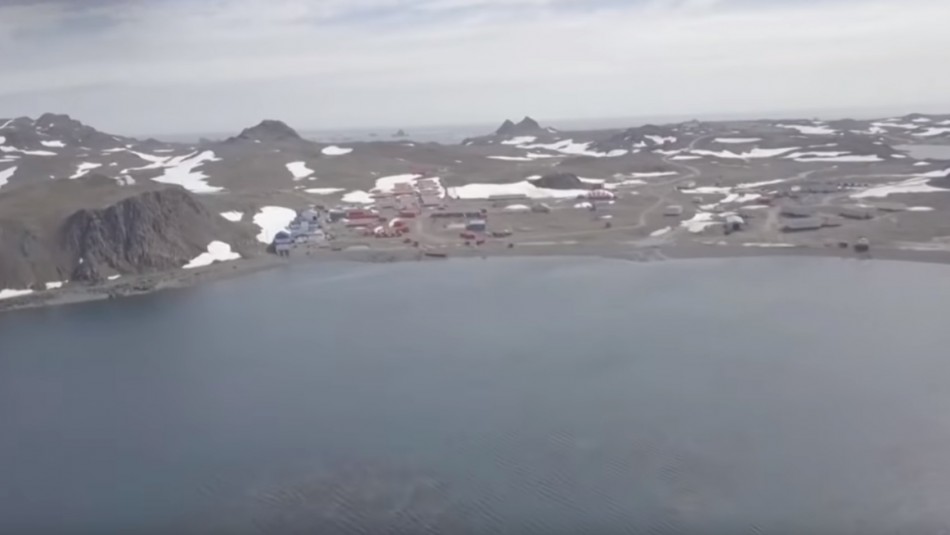Académico por imágenes de la Antártica sin nieve: Académico por imágenes de la Antártica sin nieve: