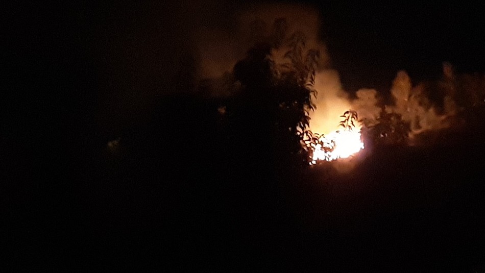 Incendio afectó a ladera del cerro San Cristóbal Incendio afectó a ladera del cerro San Cristóbal