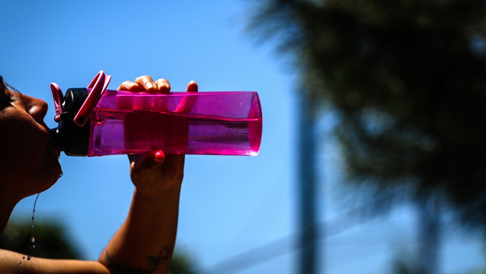 Meteorología emite alerta y aviso de altas temperaturas entre regiones Metropolitana y La Araucanía Meteorología emite alerta y aviso de altas temperaturas entre regiones Metropolitana y La Araucanía
