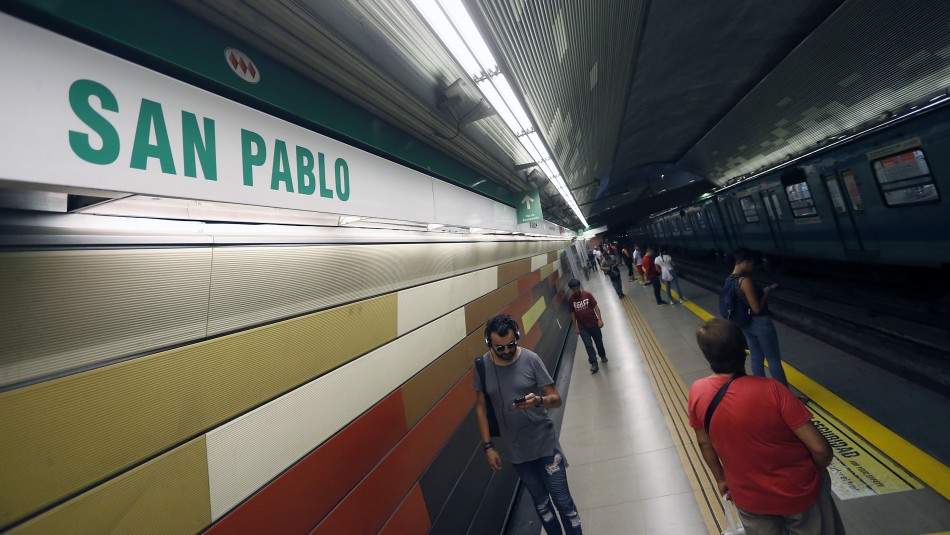 Cierran Estación San Pablo del Metro por manifestaciones en el exterior Cierran Estación San Pablo del Metro por manifestaciones en el exterior