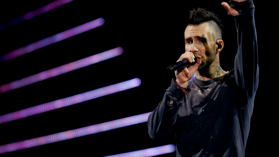Concierto de Maroon 5 en Santiago comenzó con media hora de retraso - Meganoticias