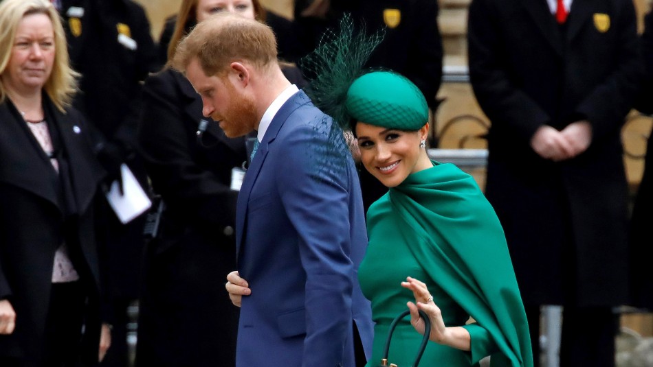 Meghan Markle y el príncipe Harry fueron eliminados de una sección del sitio web oficial de la familia real Meghan Markle y el príncipe Harry fueron eliminados de una sección del sitio web oficial de la familia real