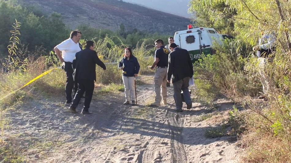 Niño de 11 años desaparecido en Palmilla fue encontrado sin vida en ribera de río Tinguiririca Niño de 11 años desaparecido en Palmilla fue encontrado sin vida en ribera de río Tinguiririca
