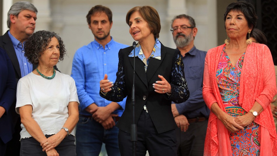 Subsecretaria de Salud Pública Paula Daza Coronavirus: Gobierno anuncia multa de hasta 2,5 millones de pesos a quienes no cumplan la cuarentena