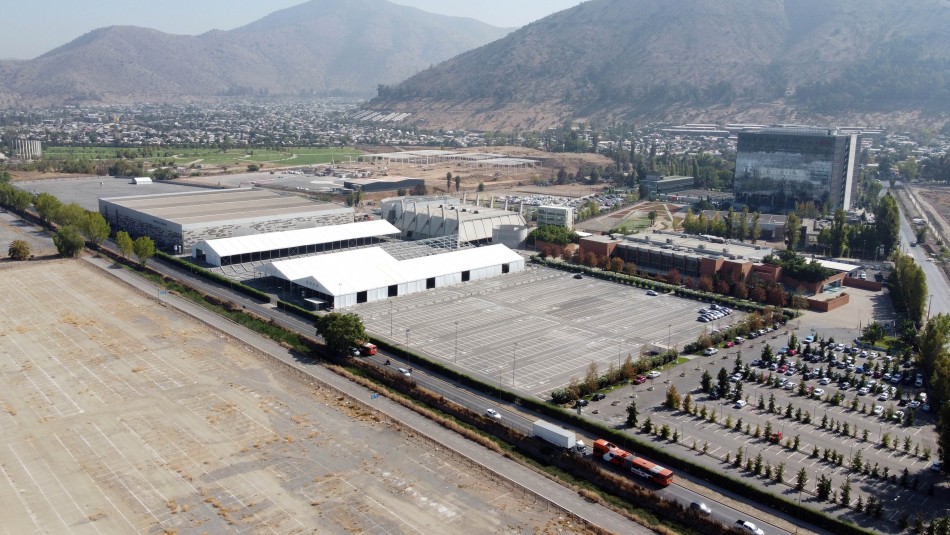 Coronavirus en Chile: Gobierno arrienda Espacio Riesco para instalar más de 3.000 camas Coronavirus en Chile: Gobierno arrienda Espacio Riesco para instalar más de 3.000 camas