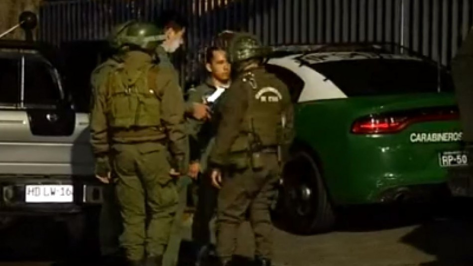 Melipilla Siete carabineros resultaron heridos tras intento de saqueo en Melipilla