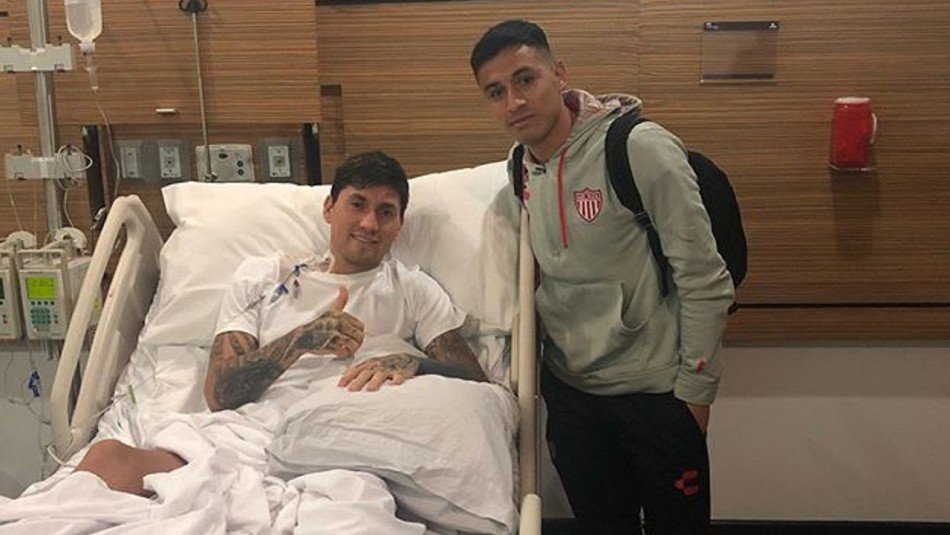 Nicolás Castillo Nicolás Castillo se recupera de operación.