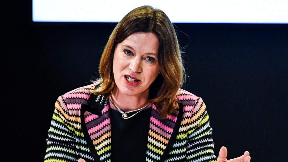 Catherine Calderwood Jefa médico de Escocia renuncia a su cargo tras romper la cuarentena para visitar su segunda vivienda
