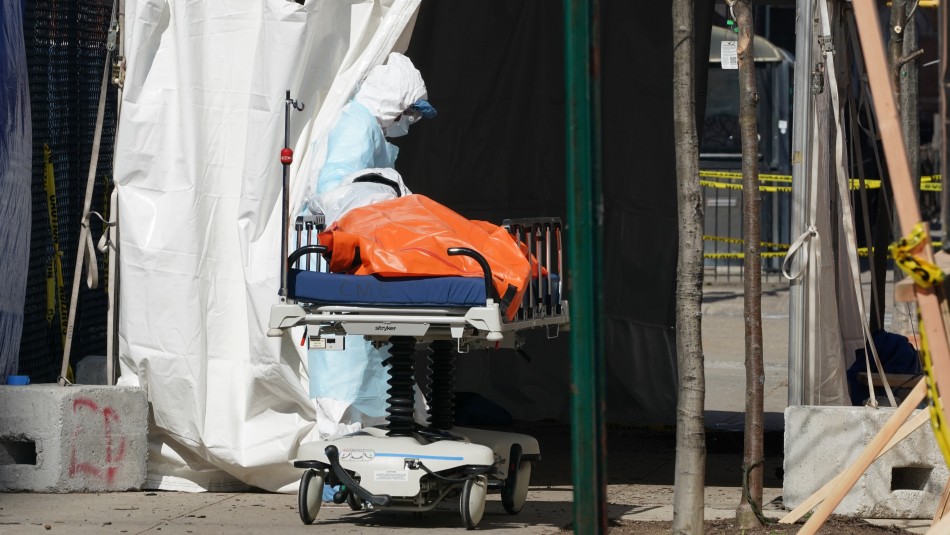 Morgue en Nueva York Morgues y funerarias desbordadas: Nueva York busca dónde enterrar a sus muertos