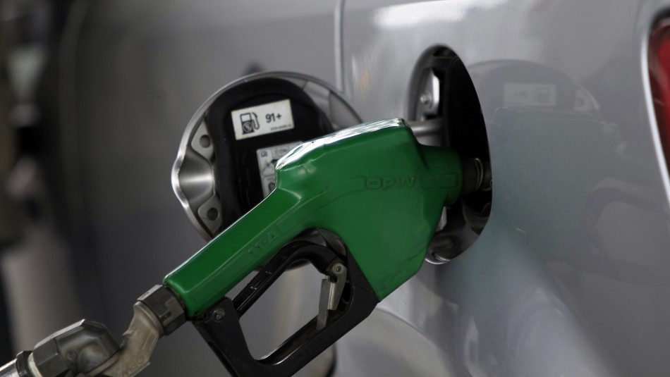 Precio de las bencinas bajará a partir de este jueves Precio de las bencinas bajará a partir de este jueves