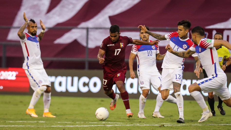 Eliminatorias Sudamericanas La Roja cayó en Caracas ante Venezuela.