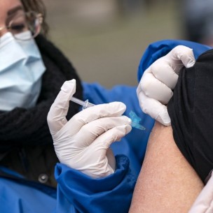 Vacuna contra el coronavirus: Oxford asegura tener efectividad del 70% Vacuna contra el coronavirus: Oxford asegura tener efectividad del 70%