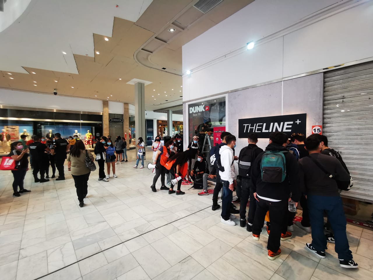 Nike Mall Plaza Vespucio Online Sales, UP TO 63% OFF | www.bravoplaya.com