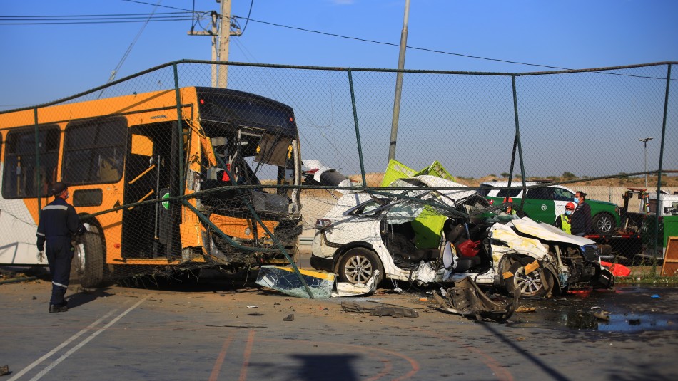 Dos personas murieron en trágico accidente vehicular ocurrido en la comuna de Puente Alto Dos personas murieron en trágico accidente vehicular ocurrido en la comuna de Puente Alto