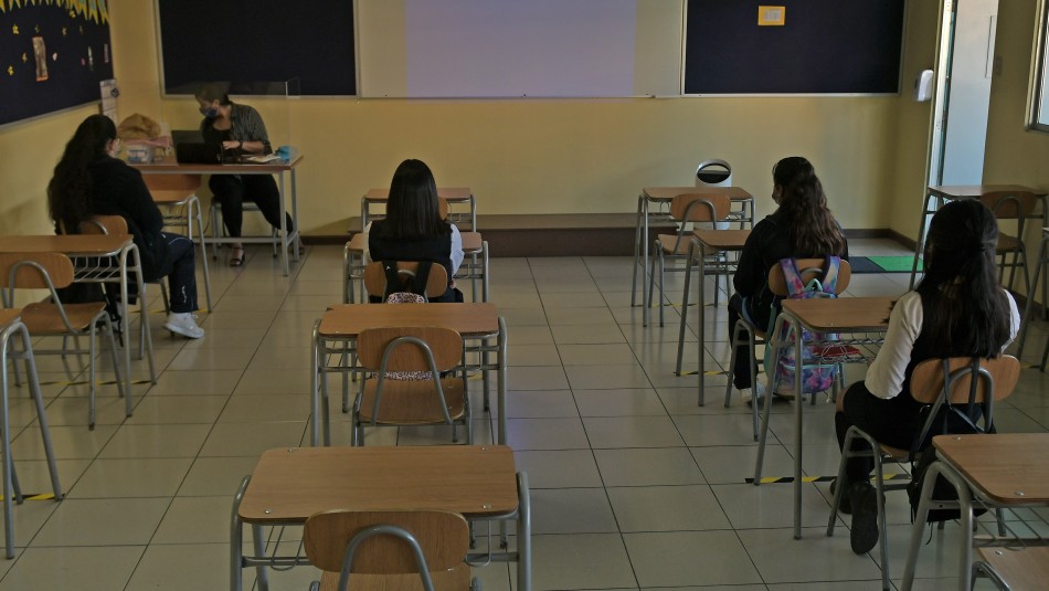 Imagen referencial de archivo Tres colegios de la región de Coquimbo suspenden clases presenciales por casos de coronavirus