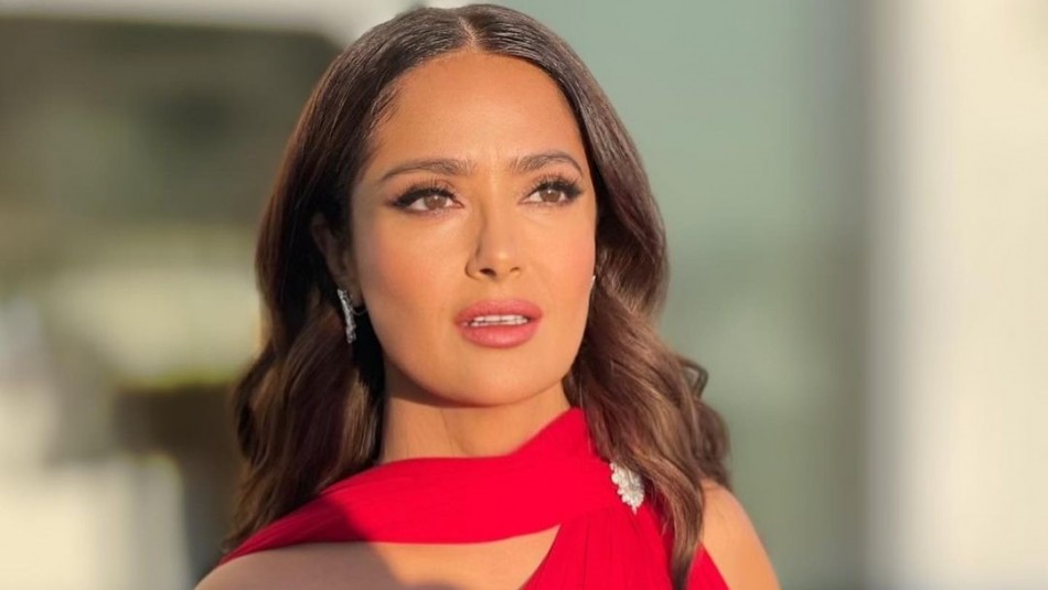 Salma Hayek habría tenido un romance con cantante de la agrupación mexicana Salma Hayek habría tenido un romance con cantante de la agrupación mexicana
