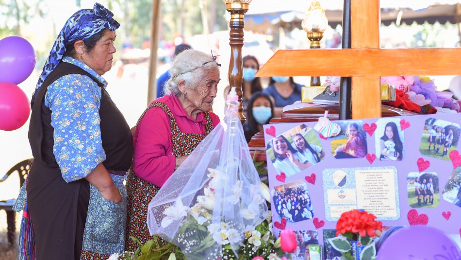 Funeral de Damaris Meliñir. Familiares y amigos despidieron a Damaris Meliñir en Nueva Imperial