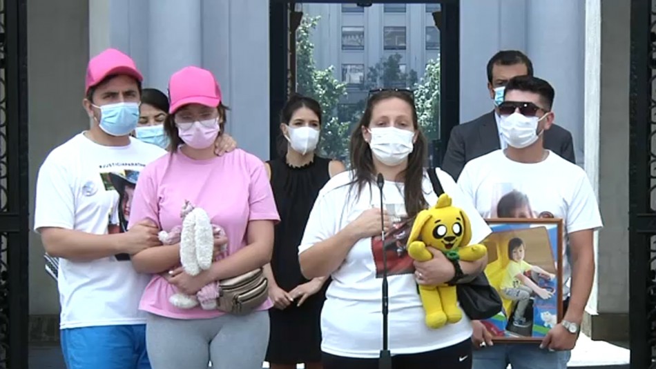 Padres de Tamara e Itan se reúnen con Piñera: Padres de Tamara e Itan se reúnen con Piñera: