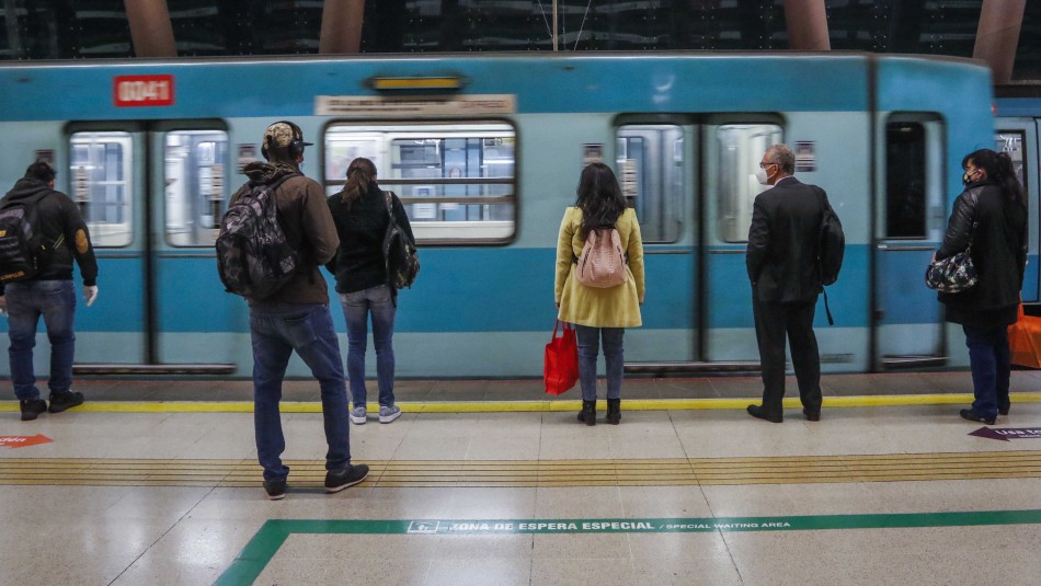 Sindicato de Metro anuncia paralización y llama a la ciudadanía a planificar viajes Sindicato de Metro anuncia paralización y llama a la ciudadanía a planificar viajes