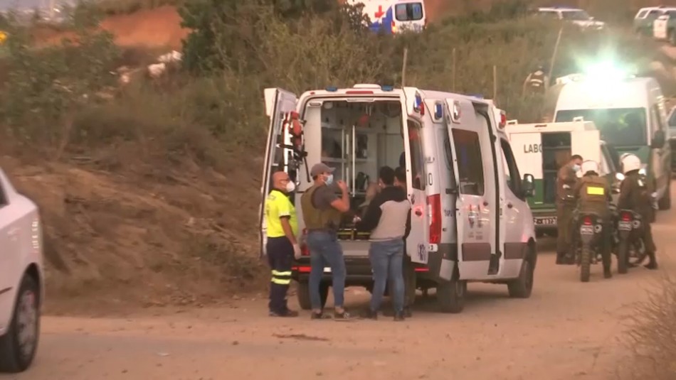 Un fallecido y dos carabineros heridos a bala deja persecución en Valparaíso Un fallecido y dos carabineros heridos a bala deja persecución en Valparaíso