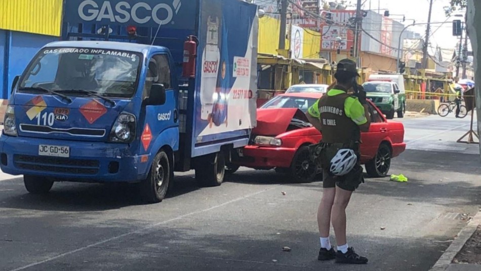 Carabineros tras baleo a vehículo que atropelló a policía: Carabineros tras baleo a vehículo que atropelló a policía: