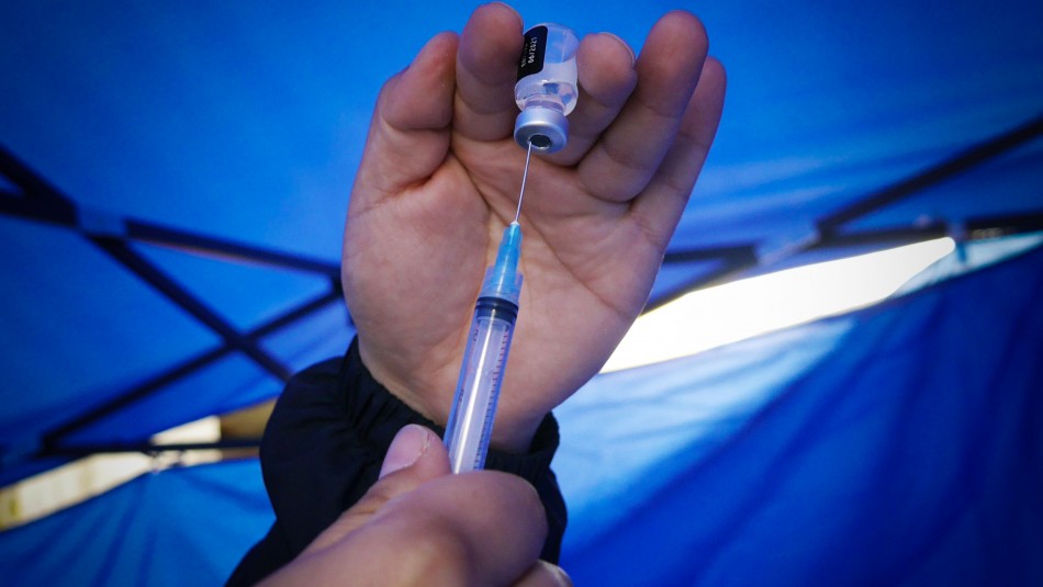 Referencial Útil para niños: Vacuna chilena contra el coronavirus podría ser usada en recién nacidos