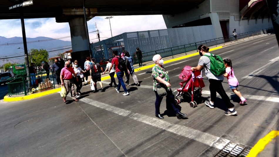 Comunas a cuarentena en la RM 9 comunas de la Región Metropolitana retroceden a Cuarentena este jueves