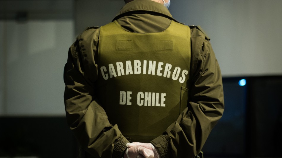 Formalizan a carabinero acusado de violar a compañera de la institución Carabinero es acusado de violar a colega: Fue dado de baja y quedó con arresto domiciliario