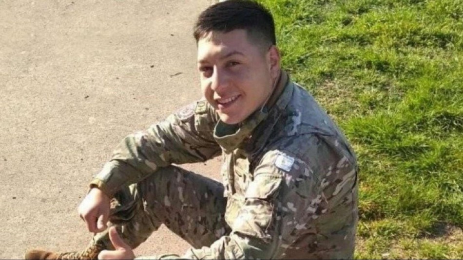 Soldado asesinado Joven soldado fue asesinado en Argentina.