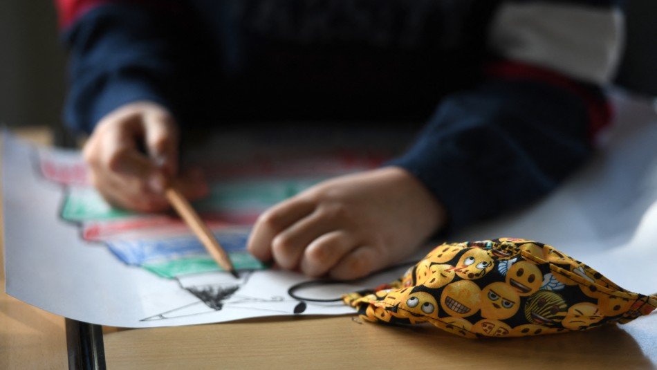 Inician juicio contra acusada de maltratar a 32 niños de un jardín infantil de San Antonio Inician juicio contra acusada de maltratar a 32 niños de un jardín infantil de San Antonio